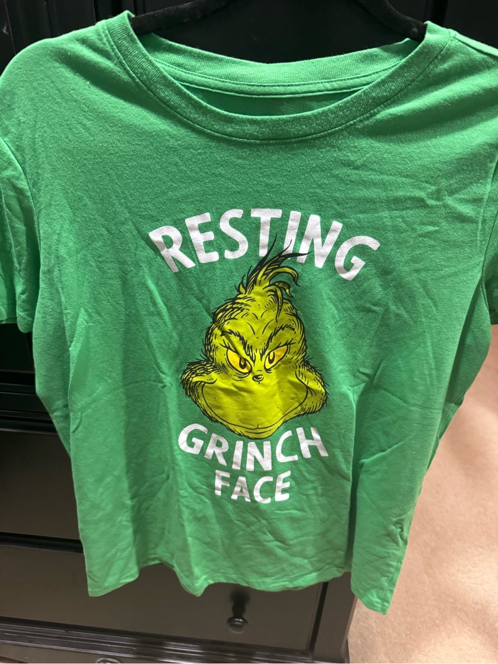Green 'Resting Grinch Face' men T-Shirt